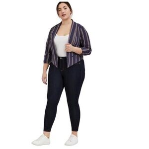 18 (2) Torrid Striped Blue/Gray Tapered Open Front Blazer